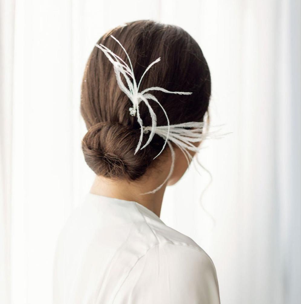 BRIAR Ostrich Feather Bridal Hair Pins – Blair Nadeau Bridal display picture 1
