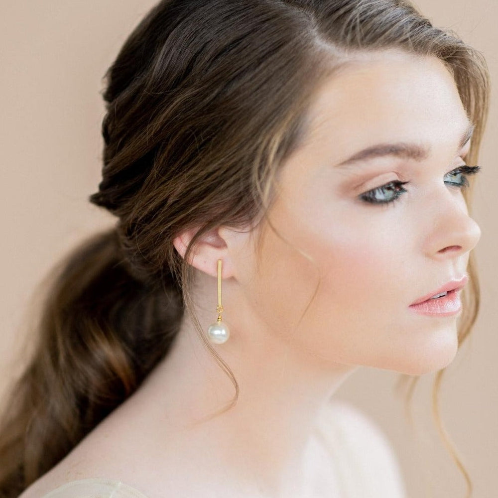 EVAN Pearl Bar Drop Earrings Rose Gold Ivory