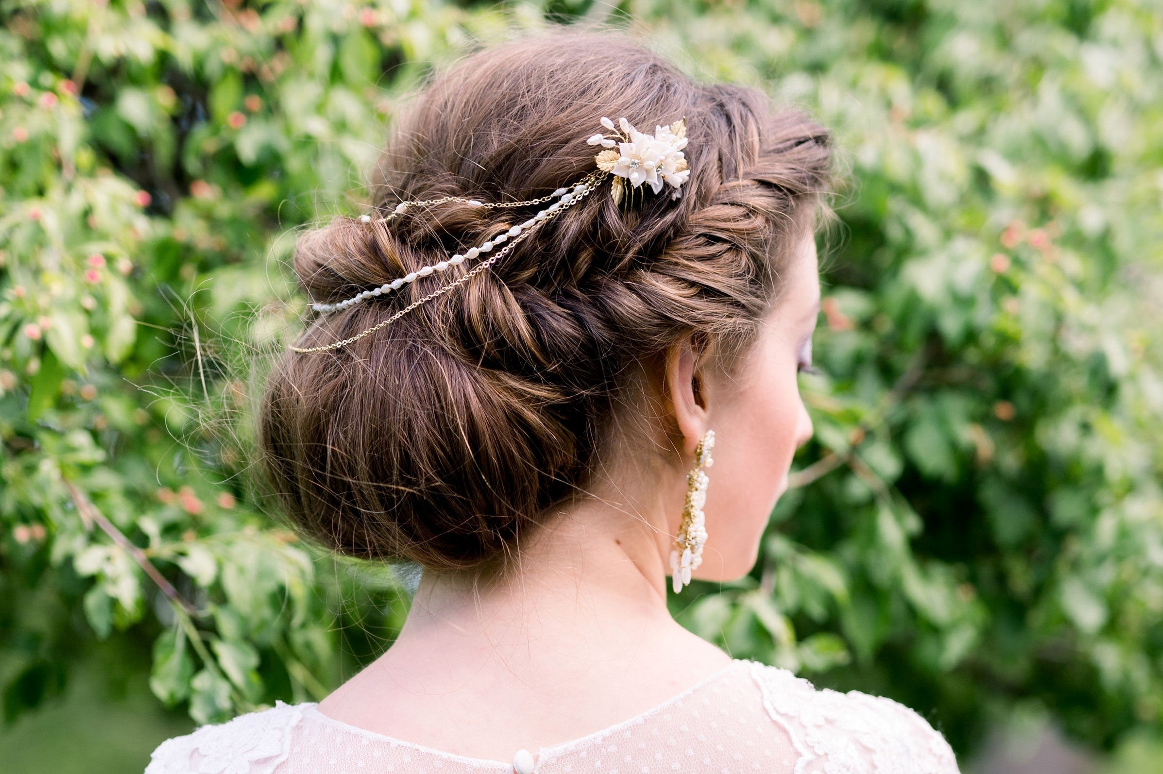 vintage inspired art deco style hair chains for weddings