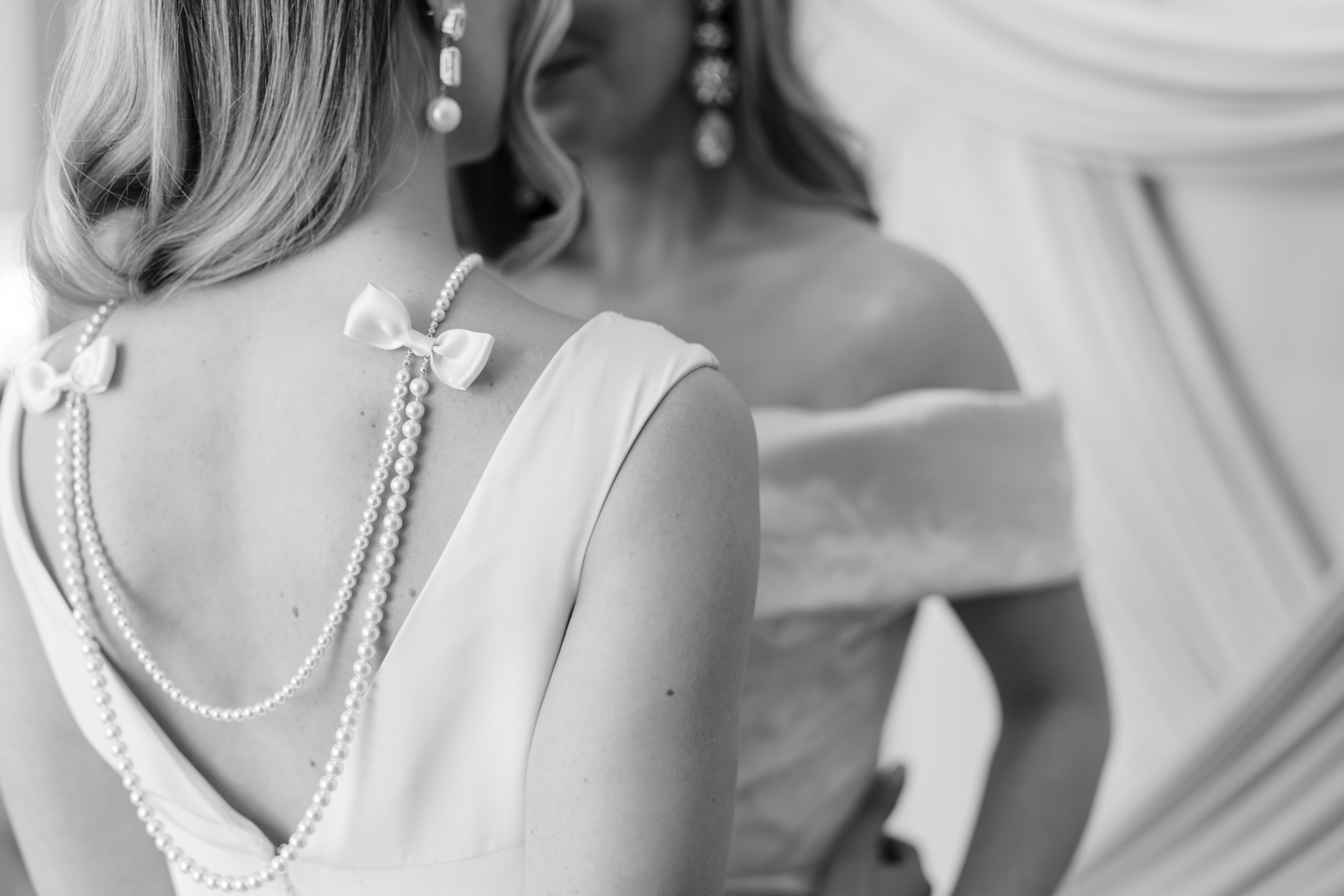 bridal back necklaces with crystal and pearls for open back wedding dresses