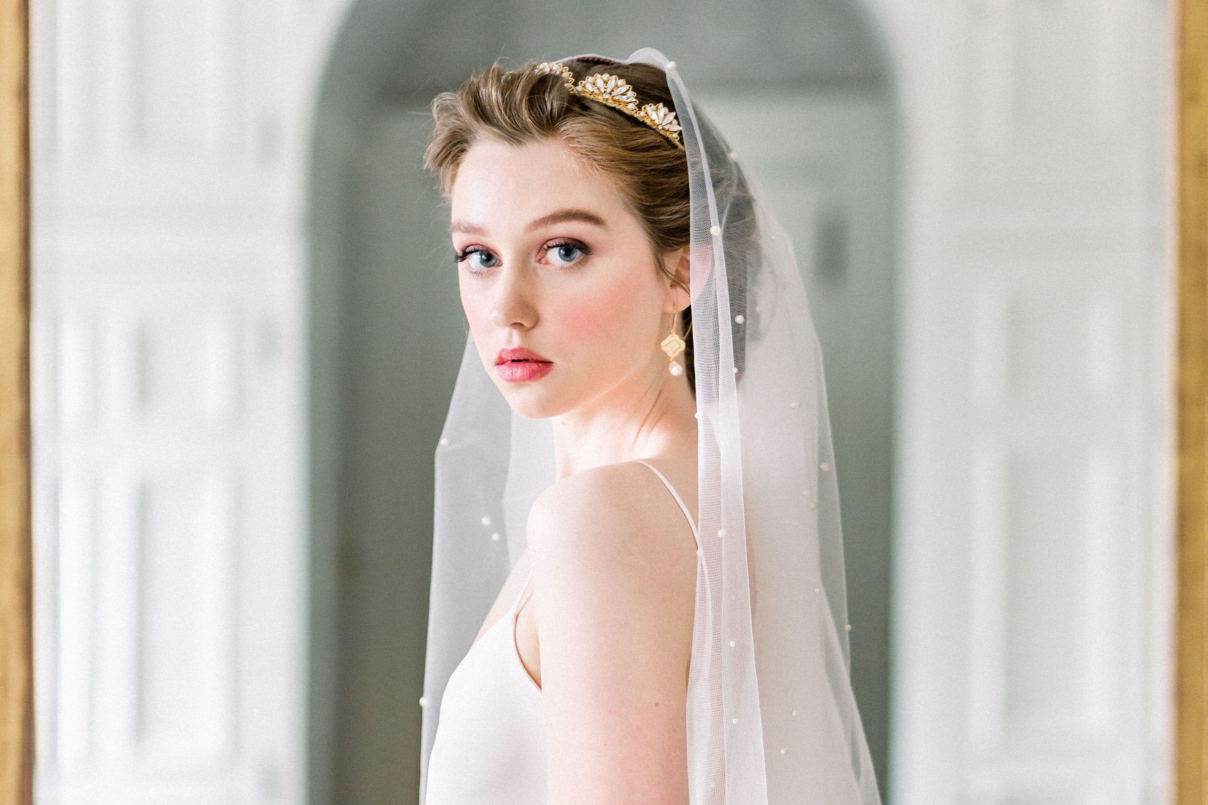 wedding hair accessories for canadian brides