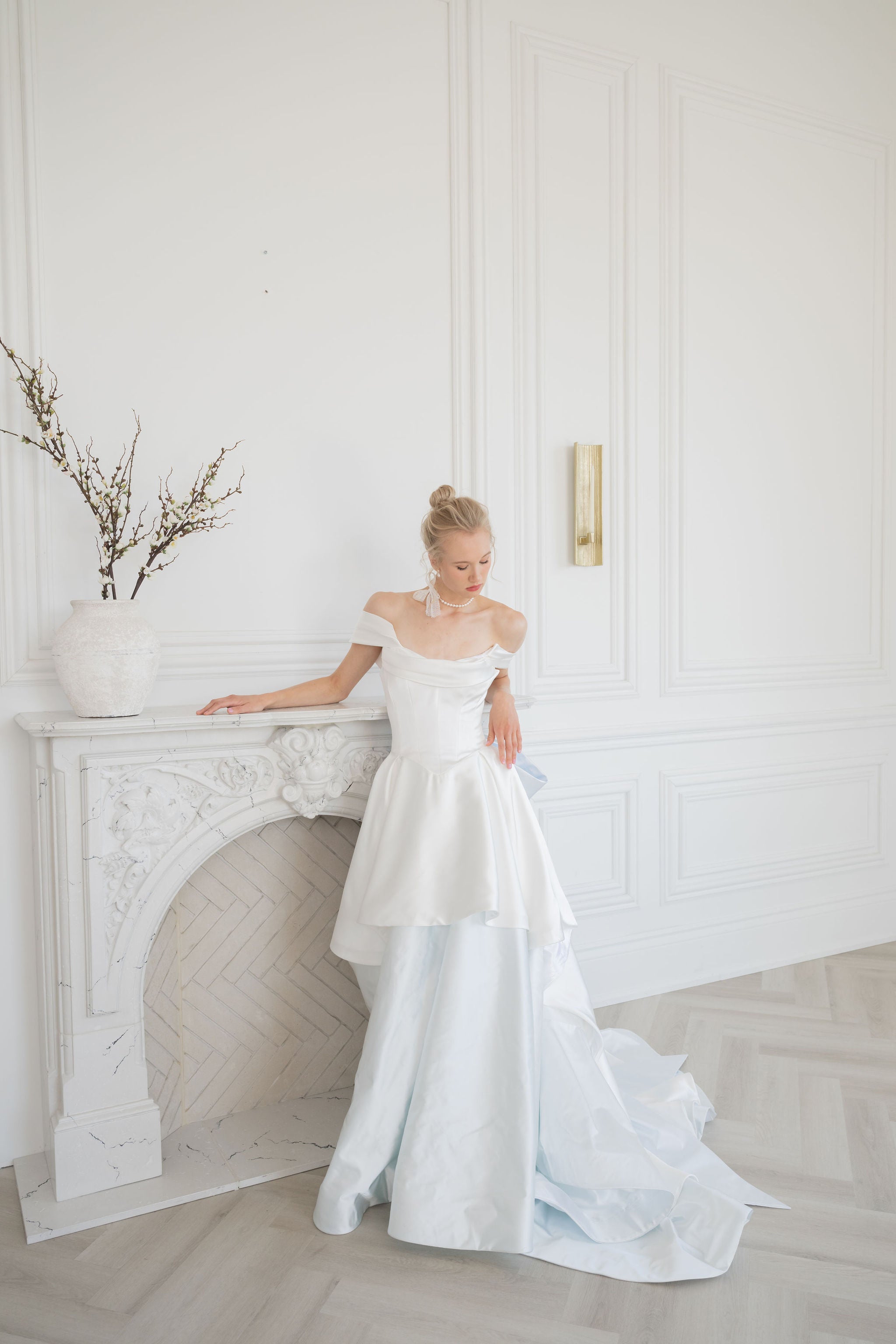 AMELIA Pearl Choker with Bow