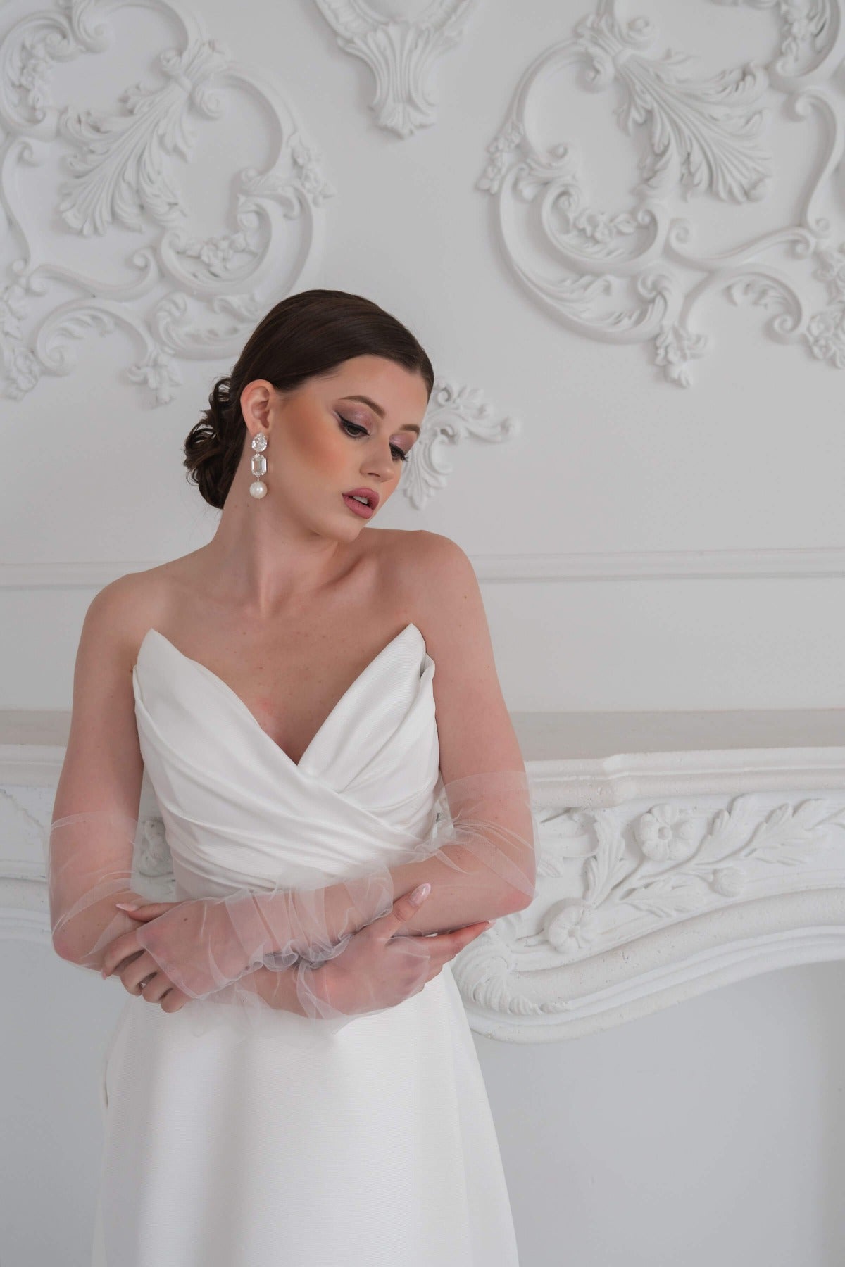 modern crystal and pearl dangle earrings for brides