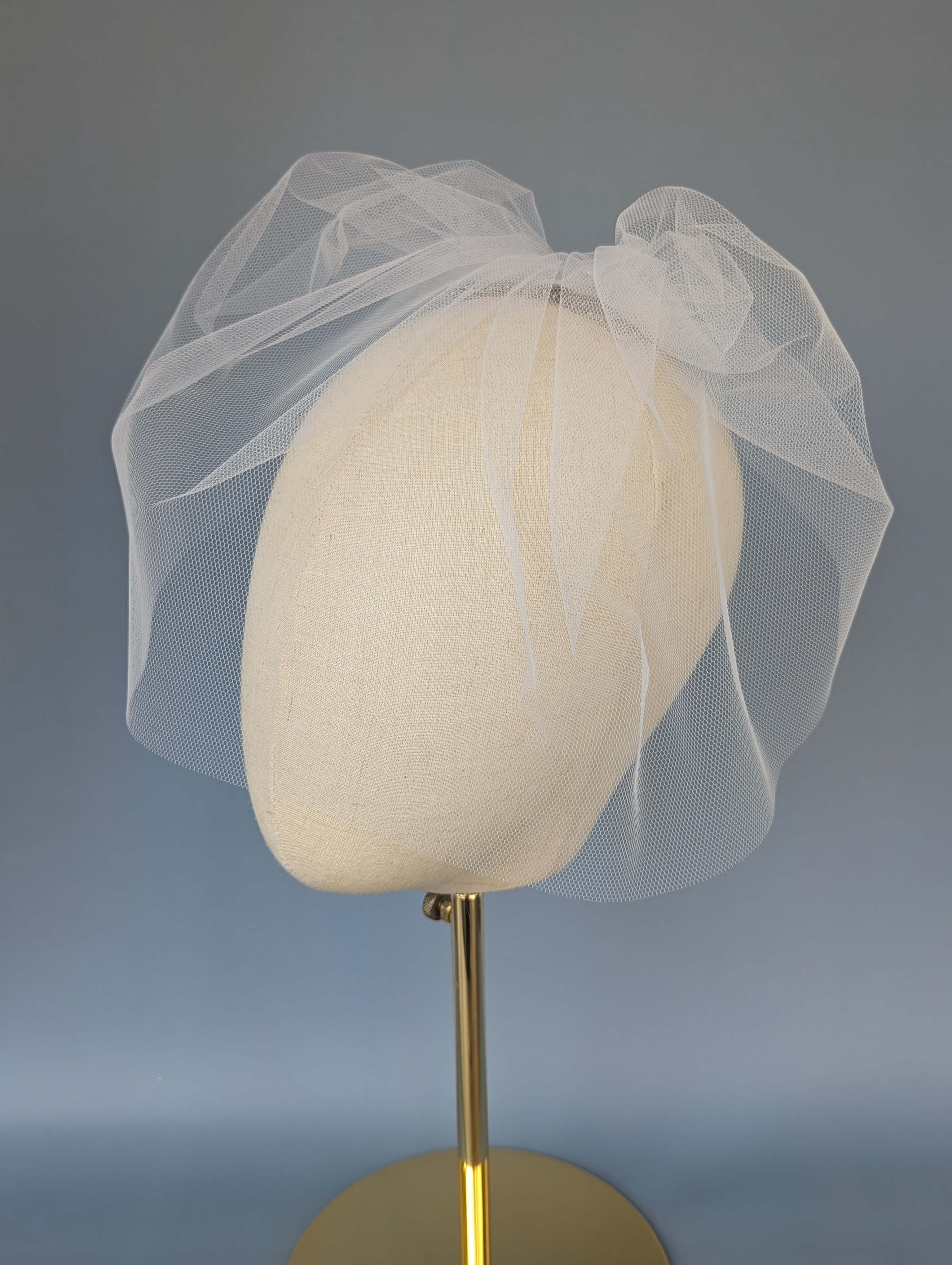 LUCY Tulle Mini Wedding Veil