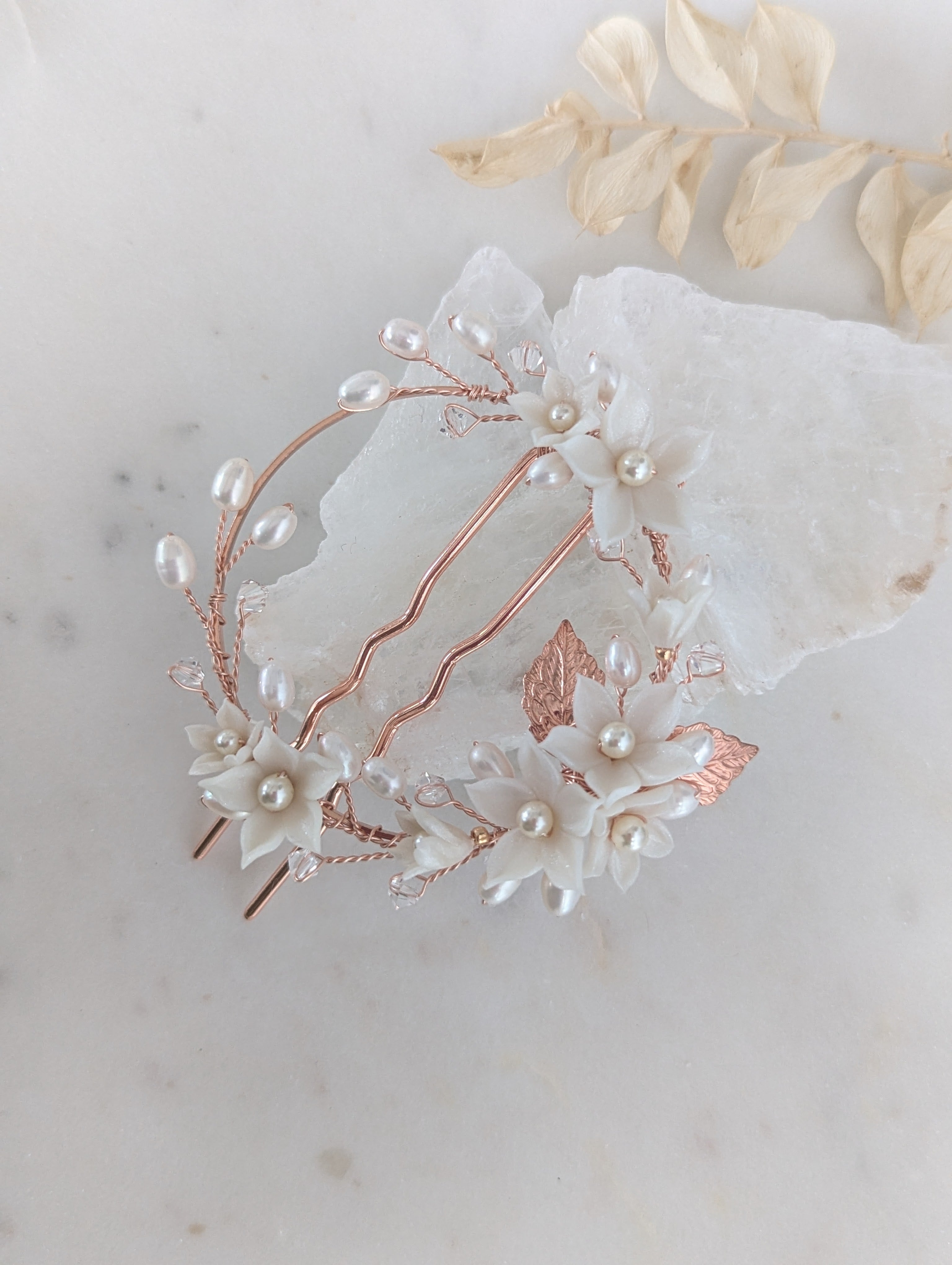 EMERSON Round Floral Vine Hair Pin