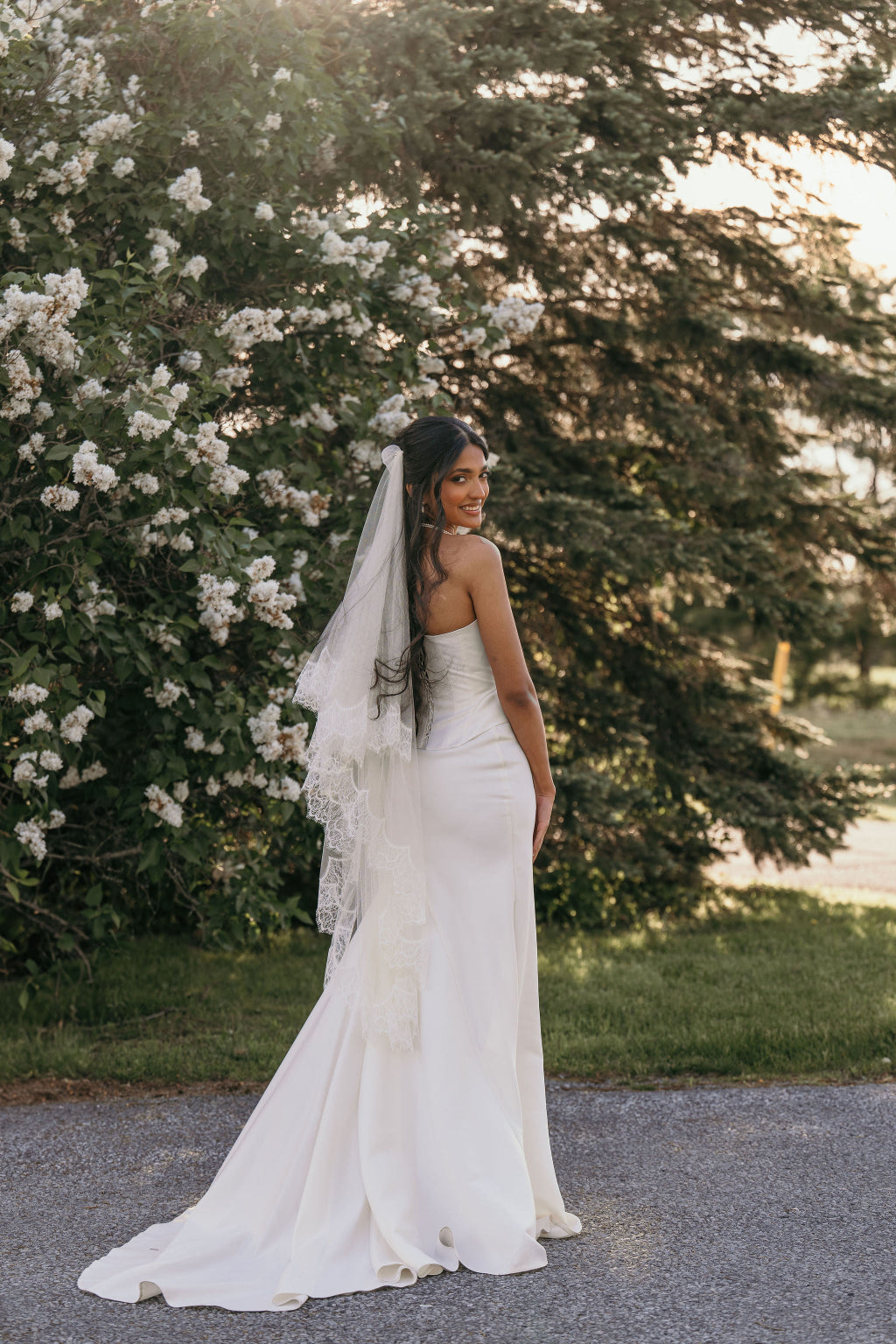 AVRIL Draped Pearl Lace Juliette Veil – Blair Nadeau Bridal