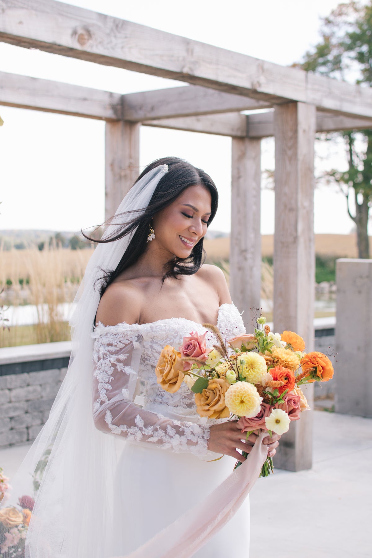 MARGARITE Draped Wedding Veil – Blair Nadeau Bridal display picture 1