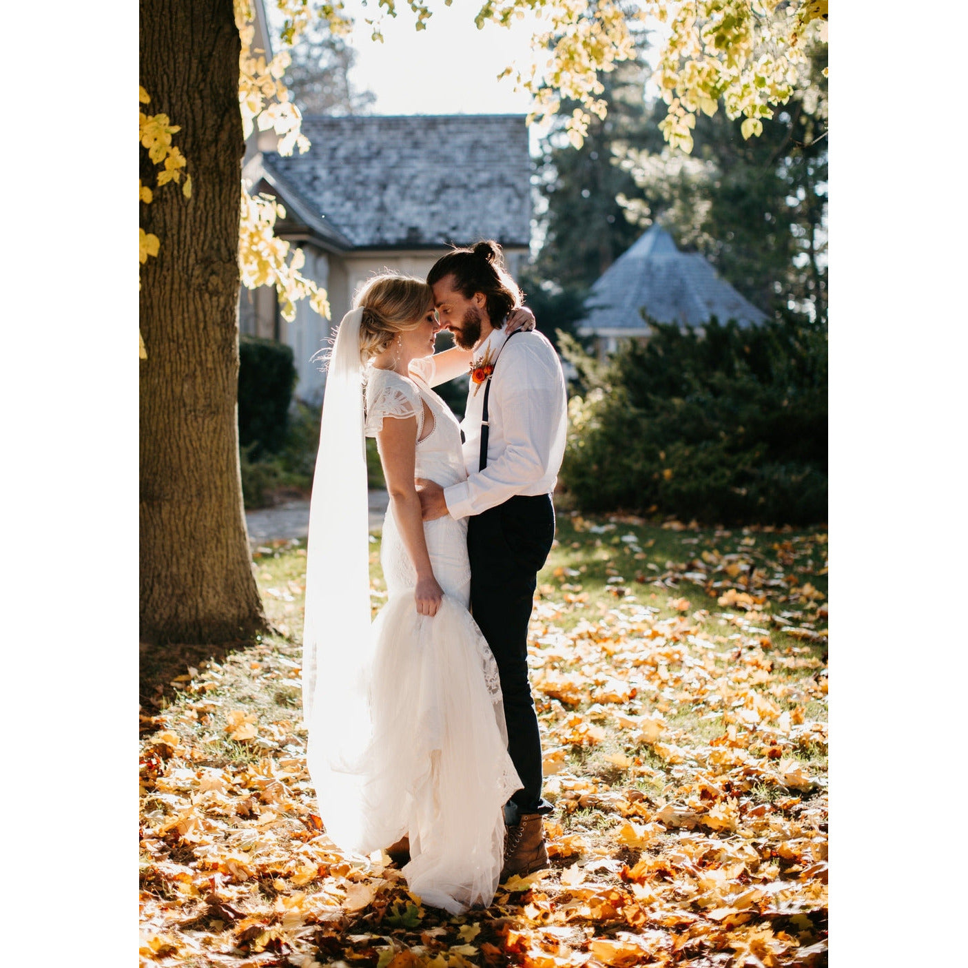 full volume single layer gathered comb wedding veil for brides