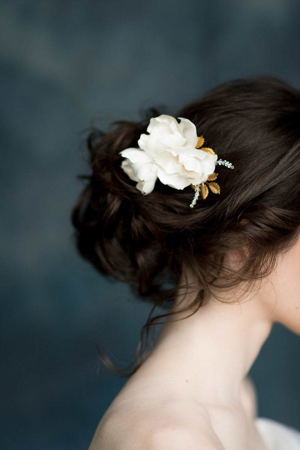 Ivory silk flower bridal hair comb with crystals, pearls and leaves. handmade in toronto by blair nadeau birdal