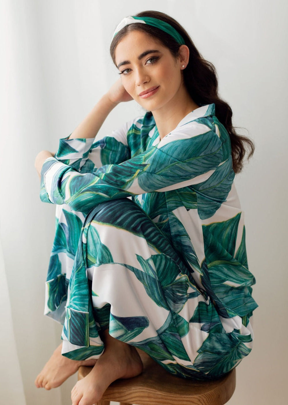 small round pearl stud earrings for mother of the bride