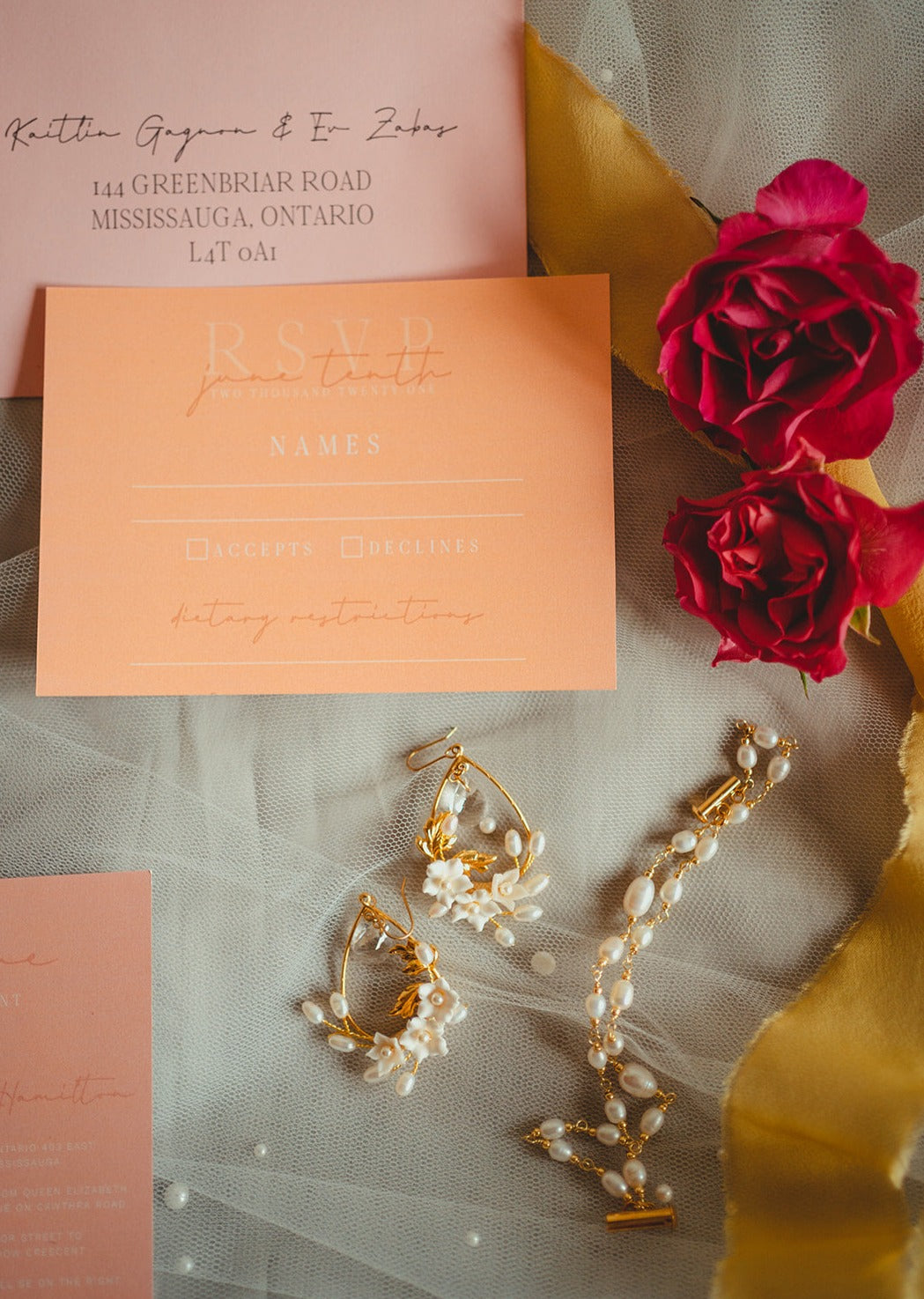 romantic wedding earrings for vintage brides