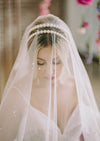large pearl bridal headband for modern brides. made in toronto canada by Blair nadeau bridal adornments