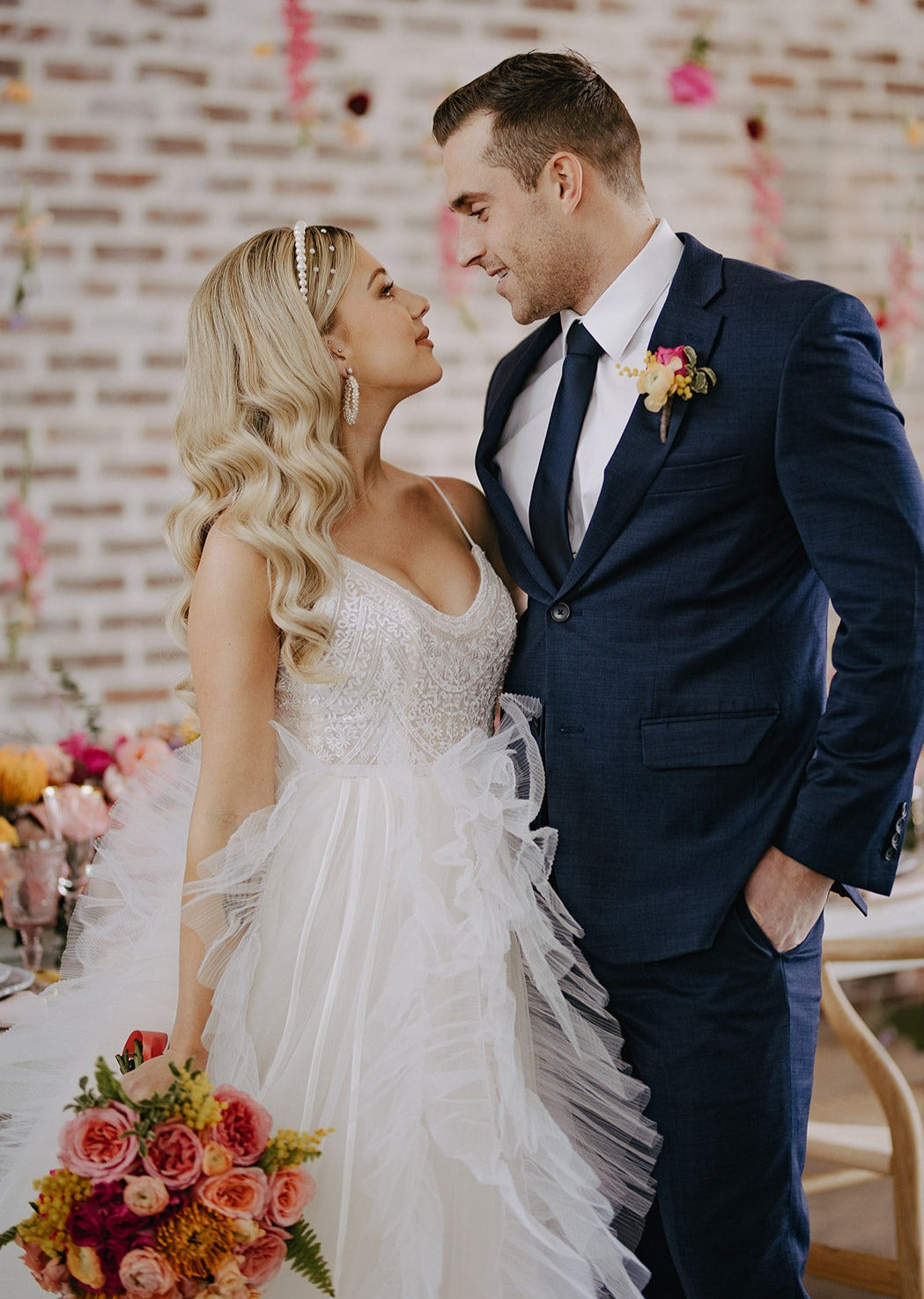 modern simple pearl wedding headband in gold