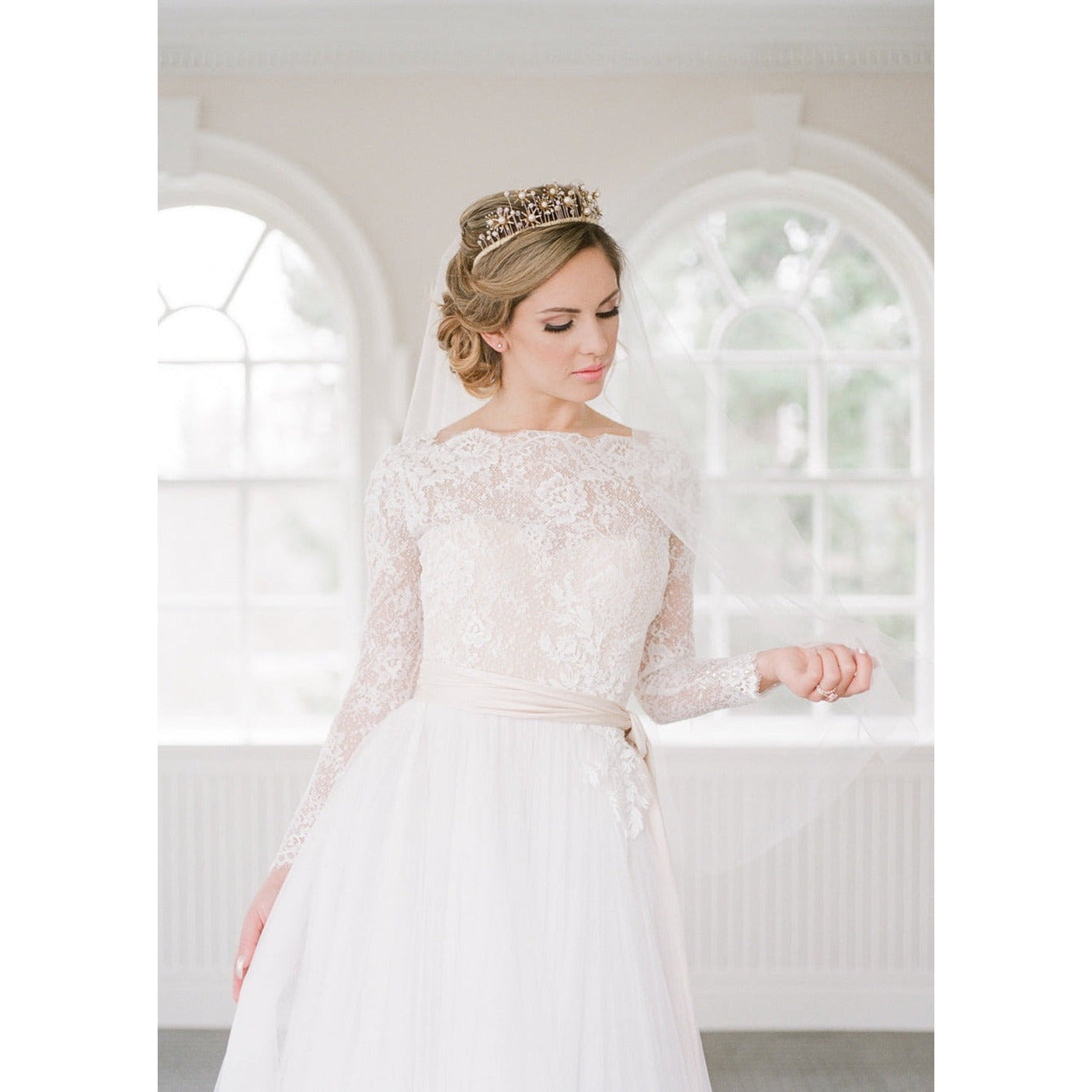 modern star and starburst bridal tiara for weddings in toronto