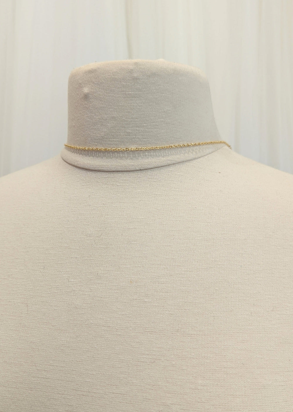 simple necklace for wedding dresses