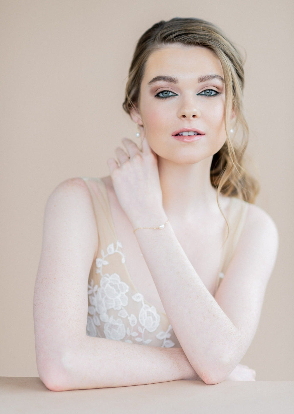 delicate bridal jewelry for weddings in canada