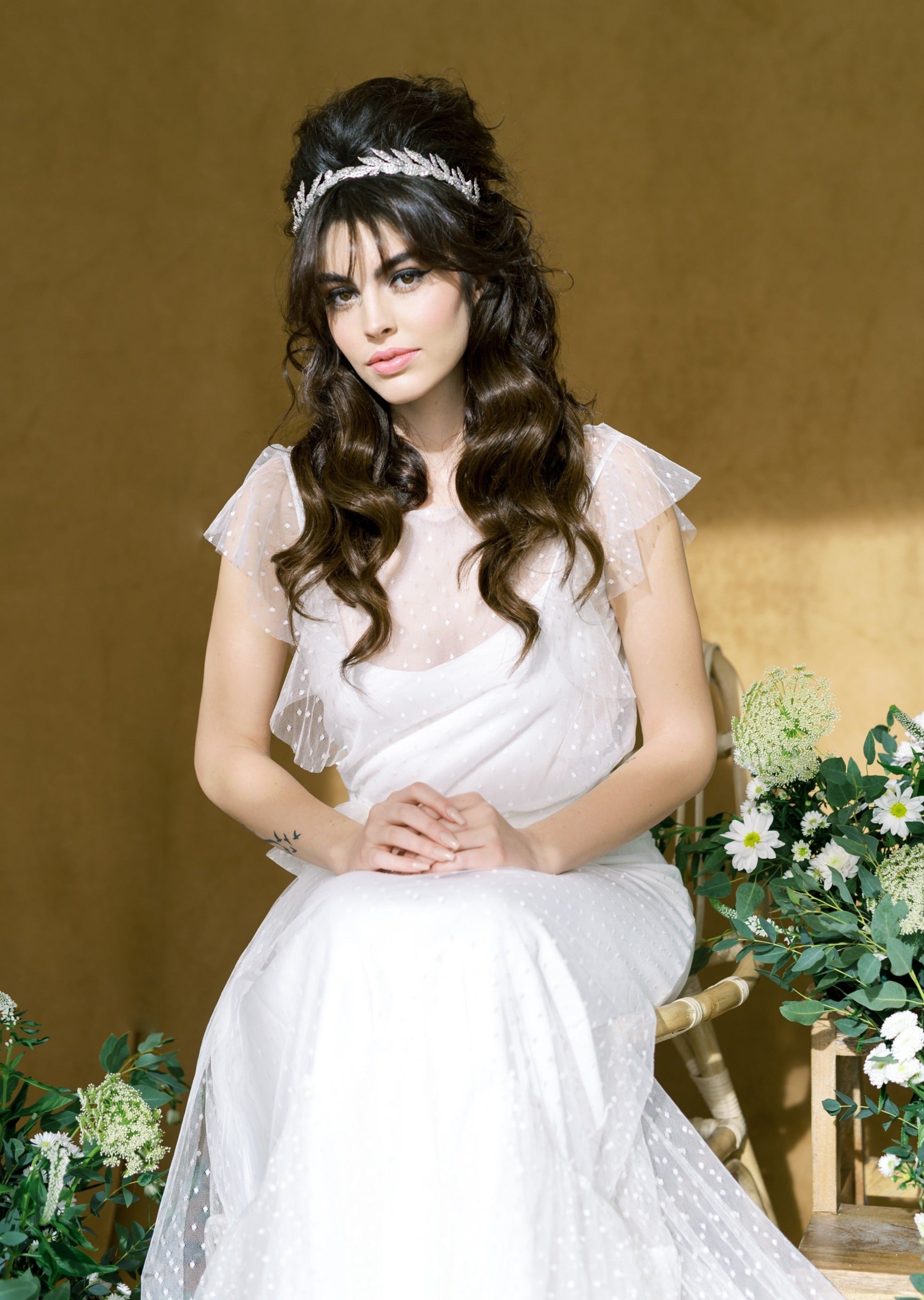 rhinestone bridal hairband for modern brides