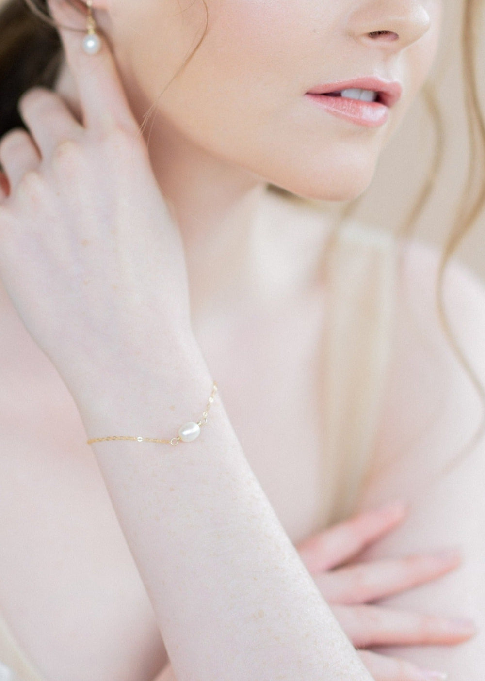 sterling silver pearl bridal bracelet for bridesmaids in toronto