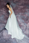 Scattered Swarovski Crystal Bridal Veil - Handmade in Toronto Canada - Blair Nadeau Bridal Adornments - Whitney Heard Photography