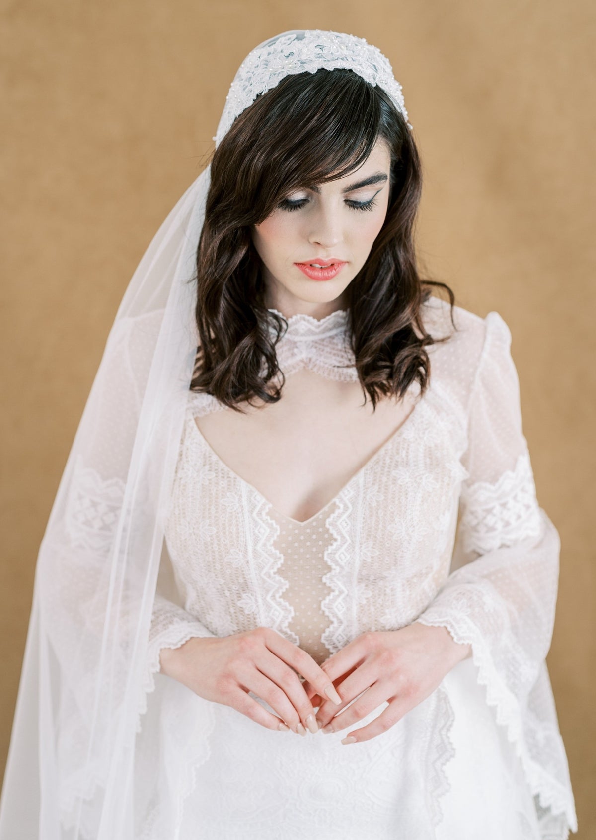 Vintage Faux Pearl Beaded Bridal Wedding Veil Juliet Cap Lace Tulle Bow Romantic Pearl Juliet Cap - Etsy Canada main image 2
