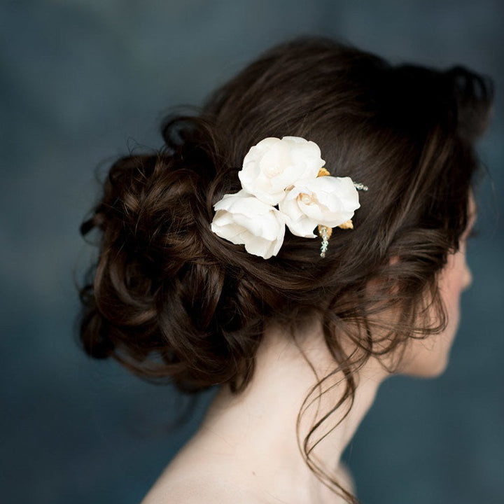 Ivory silk flower bridal hair comb with crystals, pearls and leaves. handmade in toronto by blair nadeau birdal