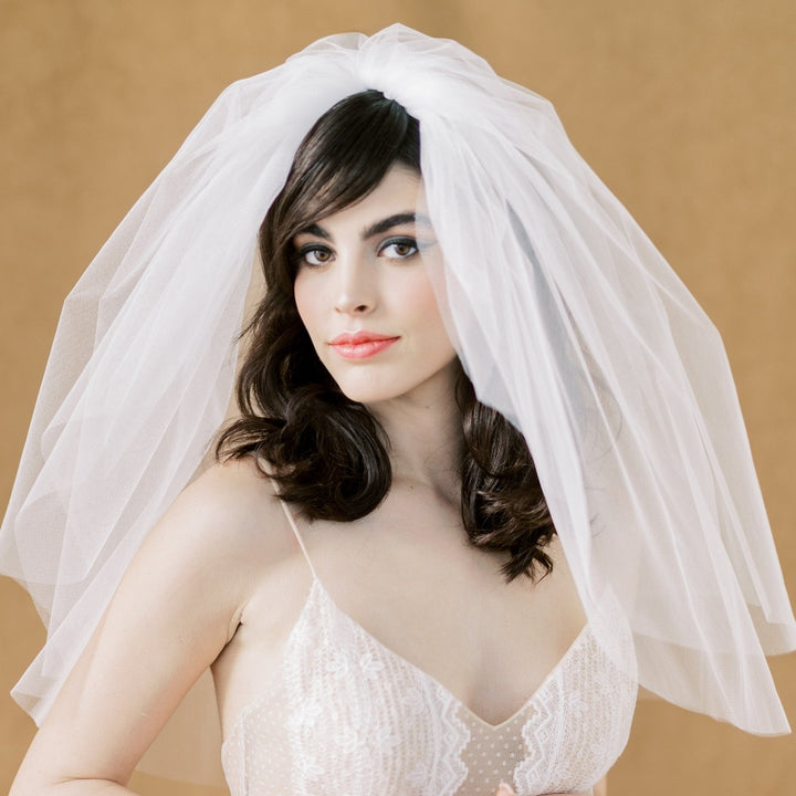 ariana grande inspired double layer pouf wedding veil for retro bridal look